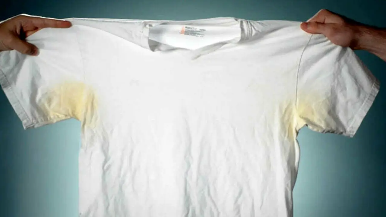 Come si fa a togliere le macchie di sudore gialle dalle camicie? Il pretrattante infallibile