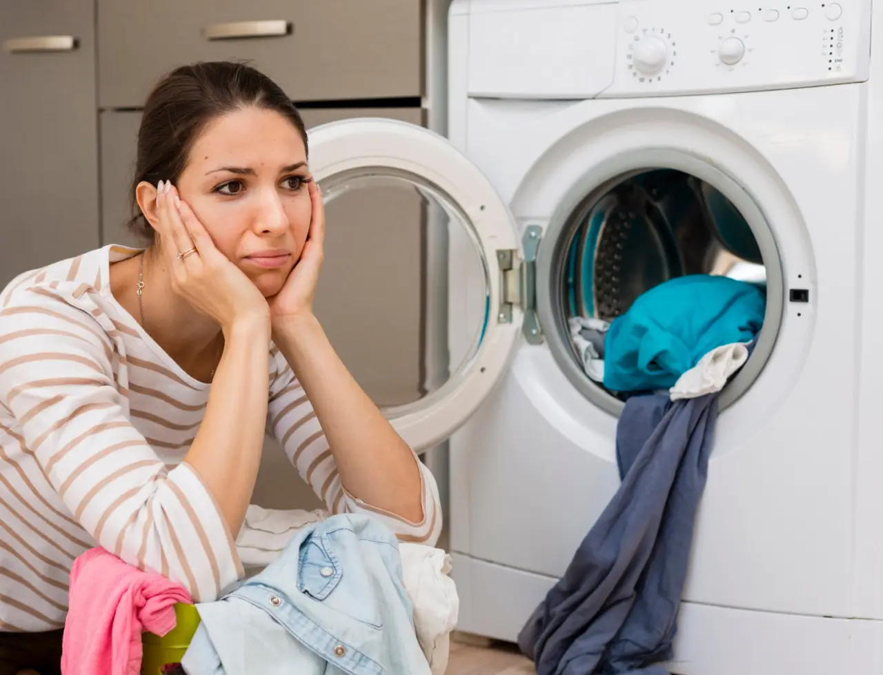 La tua asciugatrice impiega troppo tempo? La colpa è di questa parte che nessuno pulisce mai